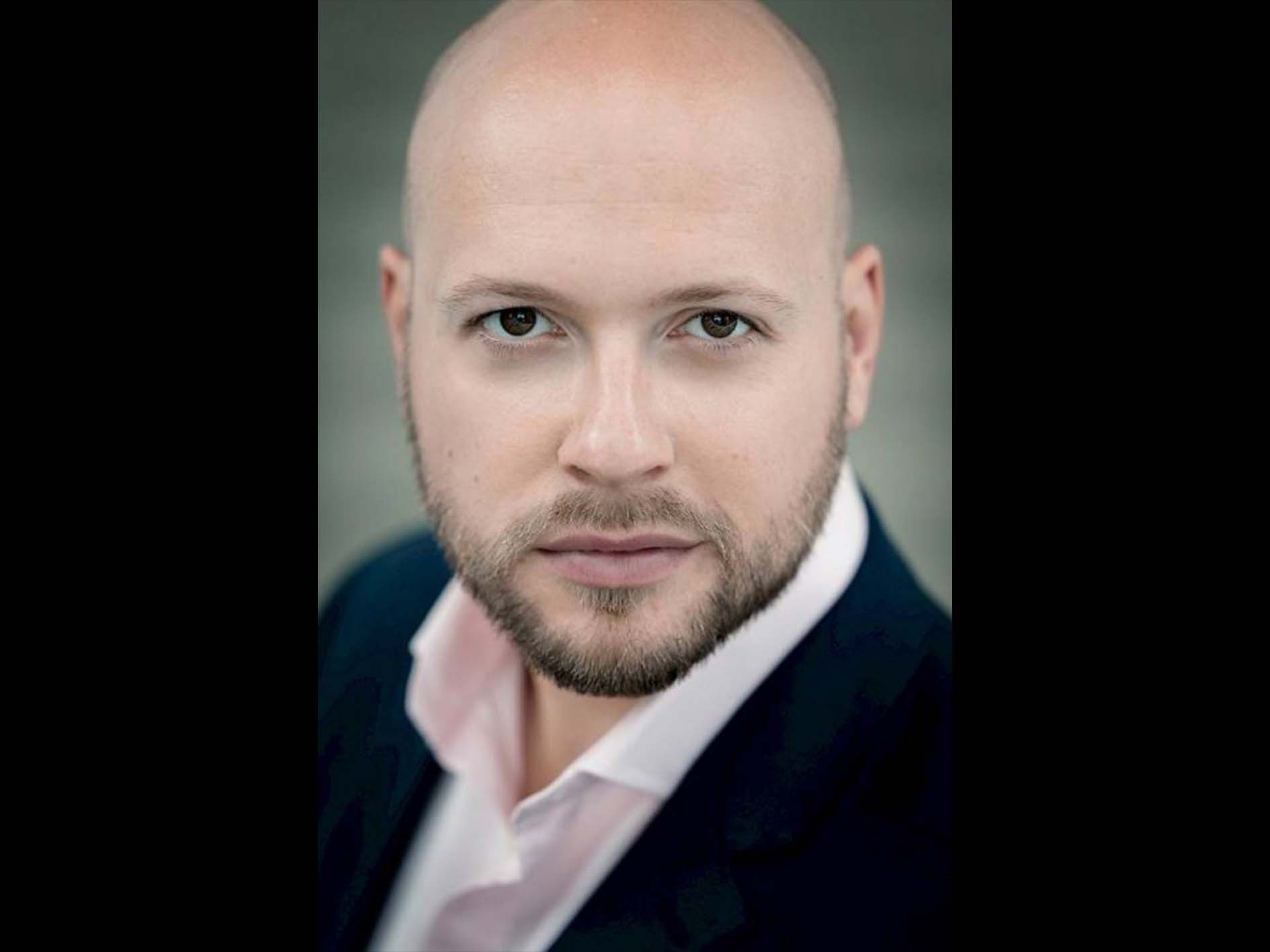 Donald Thomson (Performer) | Opera Online - The opera lovers web site