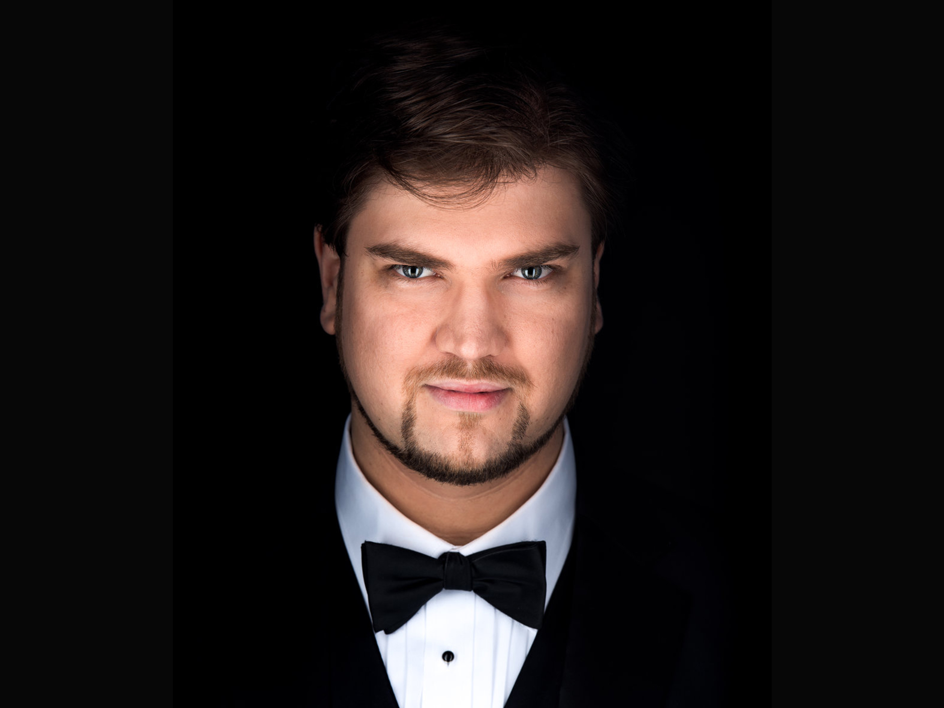 Anthony Robin Schneider (Performer) | Opera Online - The opera lovers ...