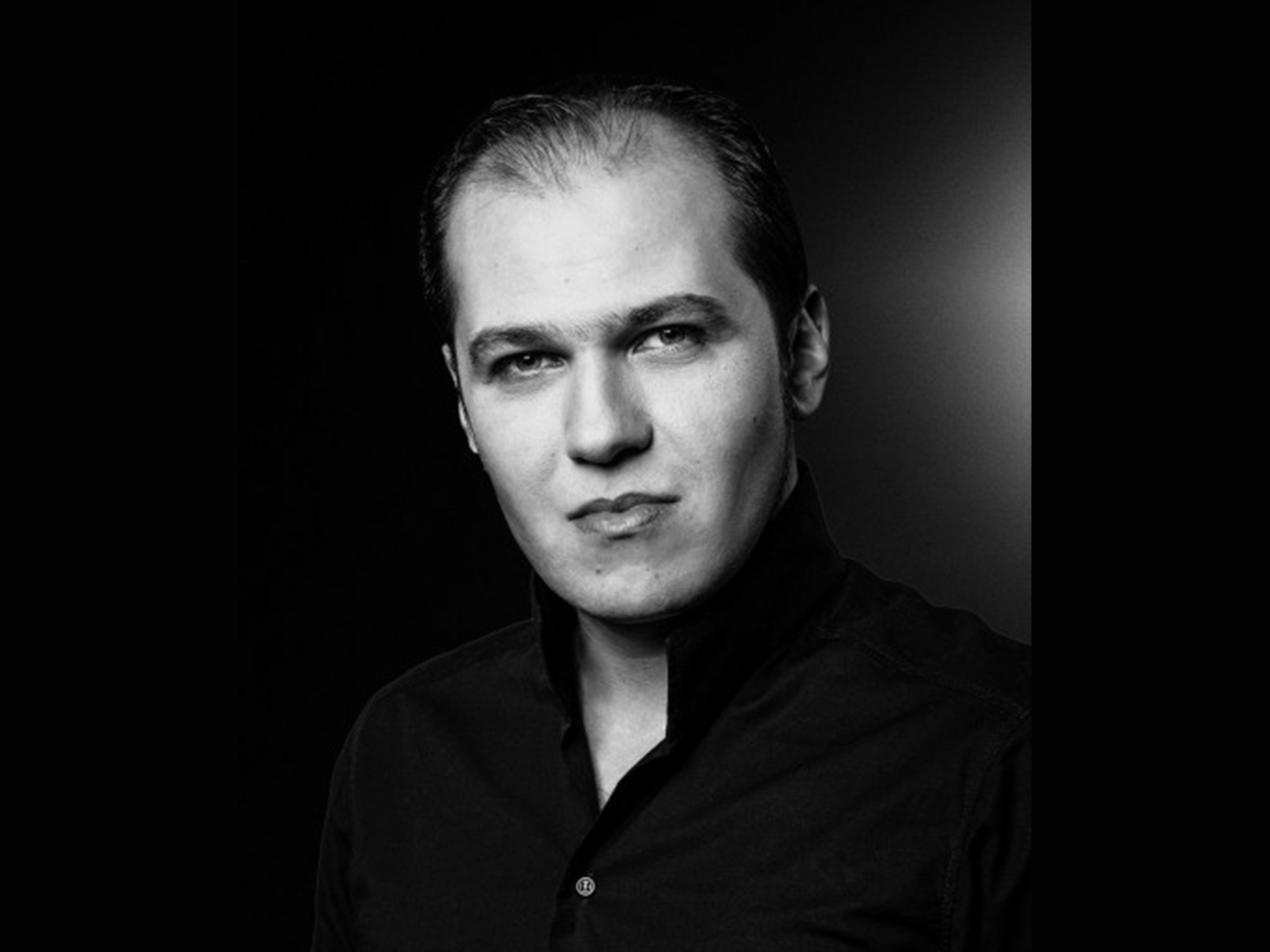 Adrian Sâmpetrean (Performer) | Opera Online - The opera lovers web site