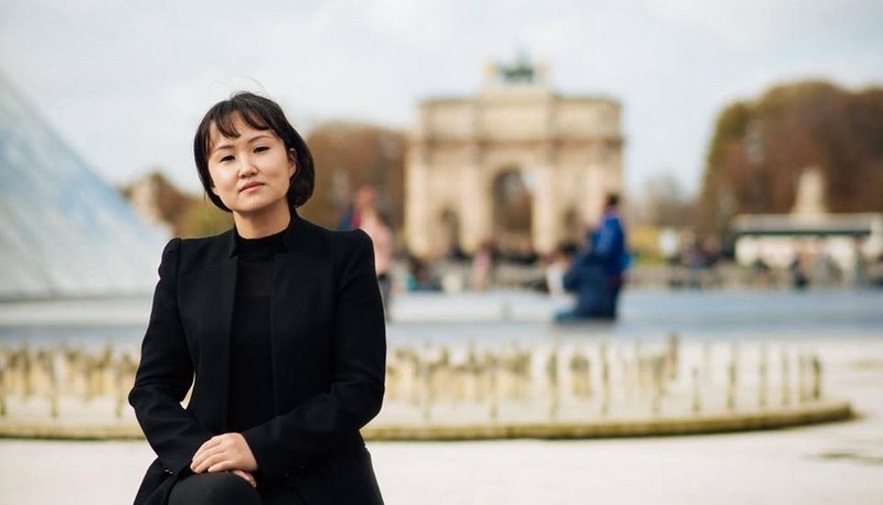 Sora Elisabeth Lee (Conductor) | Opera Online - The opera lovers web site