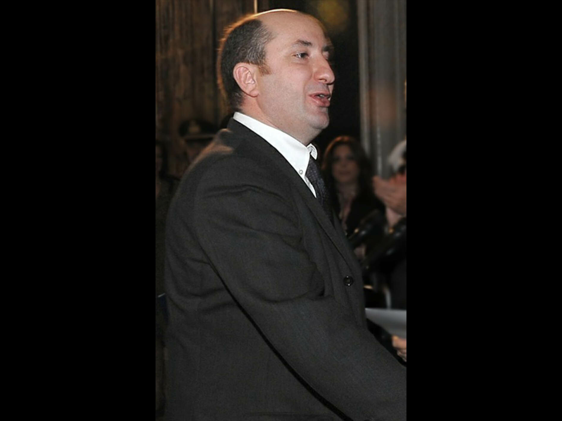 Antonio Albanese (Director) Opera Online The opera lovers web site