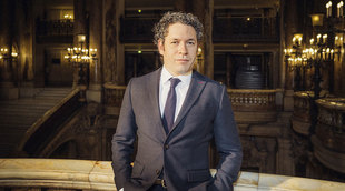 L_gustavo_dudamel-opera_national_paris-c-julien_mignot-onp2