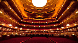 L_met_opera_auditorium_8270b-2