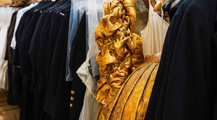 L_vente_costumes_la_monnaie