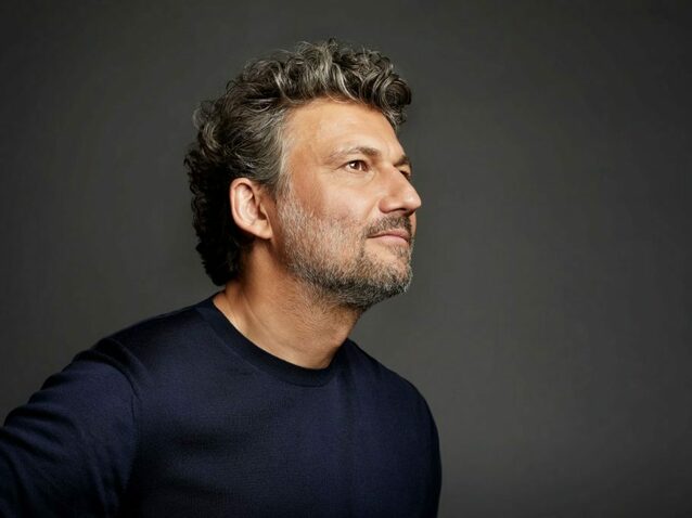 Xl_jonas_kaufmann_final_gregor_hohenberg_sonyclassical-ows-1024x683