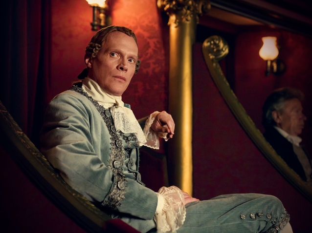 Paul Bettany dans le rôle d'Antonio Salieri (Amadeus) (c) Sky