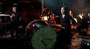 Cave - Elaine Mitchener, London Sinfonietta (c) ROH, photo by Manuel Harlan