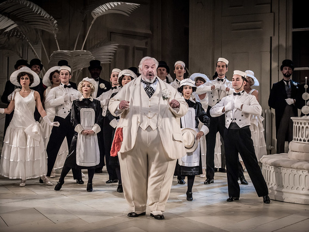 Xl_eno-the-mikado-2019-john-tomlinson-c-genevieve-girling
