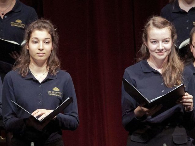 Xl_opernschule-wien-stephansdom-3-21-1