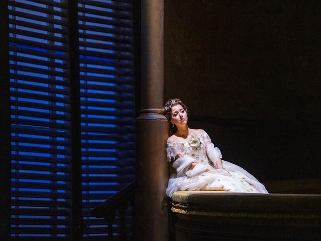 Xl_la-traviata_royal-opera-house_2021_lisette_oropesa