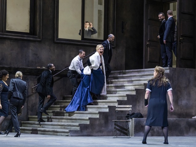 Xl_elektra_royal-opera-house_roh-2024-tristram-kenton