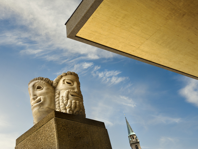 Xl_hires-masken_caputo_salzburg