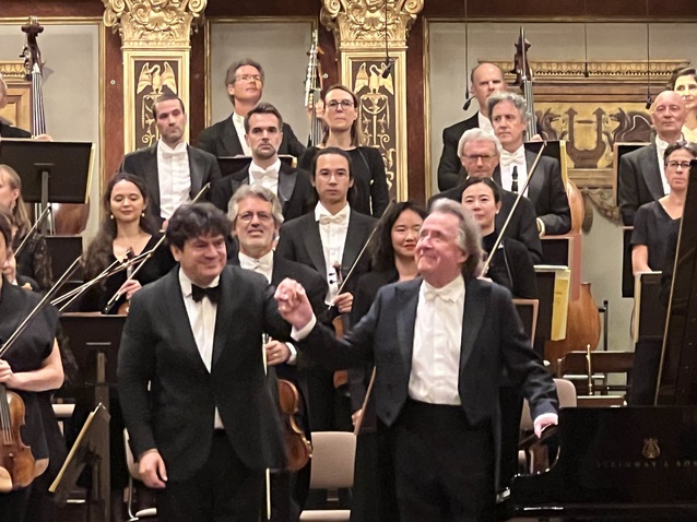 Xl_buchbinder-maceralu-wien-9-25