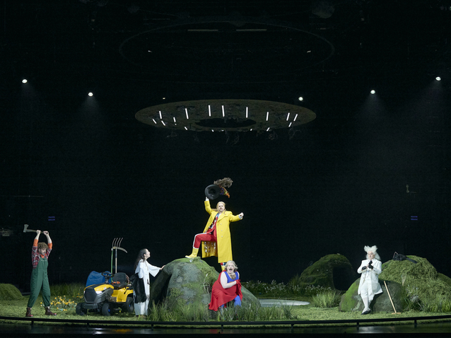 Xl_alice___matthias_baus-wien-11-25-6