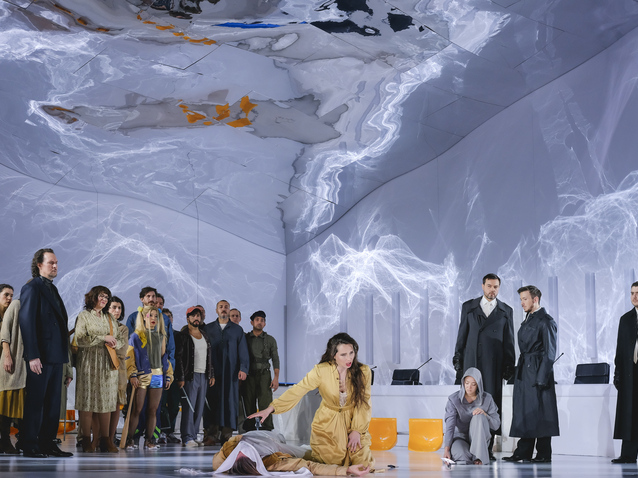 Xl_lemiracledheliane_gp-8869hdpresse-web