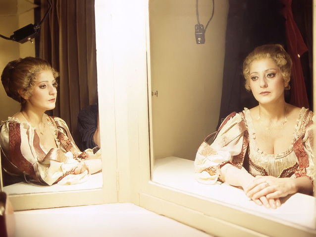 Sylvie Valayre - Dressing room, Teatro alla Scala, La Gioconda 1997 - crédit Archivio Fotografico Teatro alla Scala Rotoletti