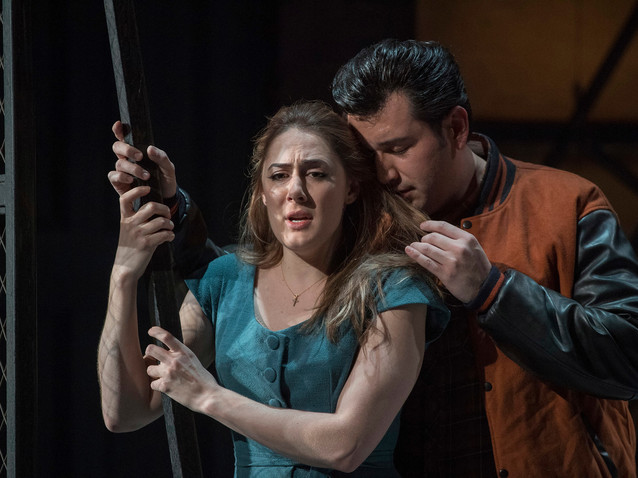 Xl_eno_rigoletto_joshua_guerrero_and_sydney_mancasola__c__alastair_muir-x3