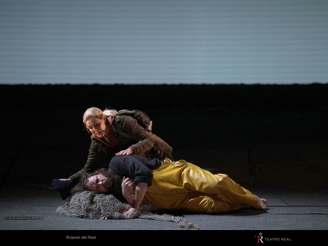 Xl_petergrimes_2315_-_copia