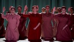 Kate Lindsey & ENO Chorus, ENO’s The Handmaid’s Tale 2024 © Zoe Martin