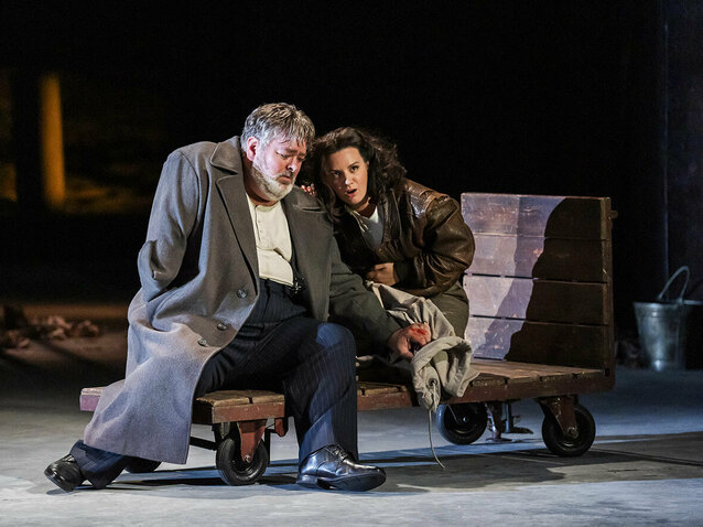 Weston Hurt, Robyn Allegra Parton, ENO’s Rigoletto 2024 © Tristram Kenton
