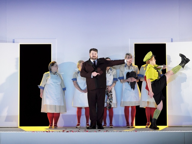 David Ireland, Hanna Hipp, ENO’s The Marriage of Figaro 2025 © Zoe Martin