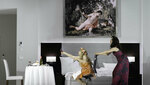 Hotel Metamorphosis (2025) : Lea Desandre (Statua, Myrrha, Echo), Nadezhda Karyazina (Minerva, Nutrice, Juno) © SF / Monika Rittershaus