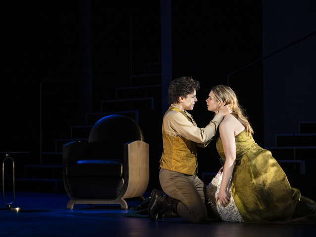 Lauranne Oliva (Aspasia) et Athanasia Zöhrer (Sifare), Mitridate, Opéra de Lausanne (2025) © Carole Parodi