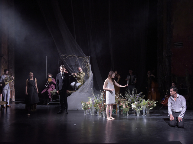 Traviata – Vous méritez un avenir meilleur, Opéra national de Lyon (2026) © Pascal Gély Traviata – Vous méritez un avenir meilleur, Opéra national de Lyon (2026) © Pascal Gély