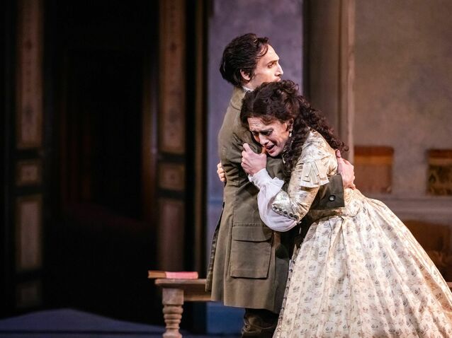 Giovanni Sala Alfredo Germont Ermonela Jaho as Violetta Valéry in La traviata, The Royal Opera ©2026 Pamela Raith